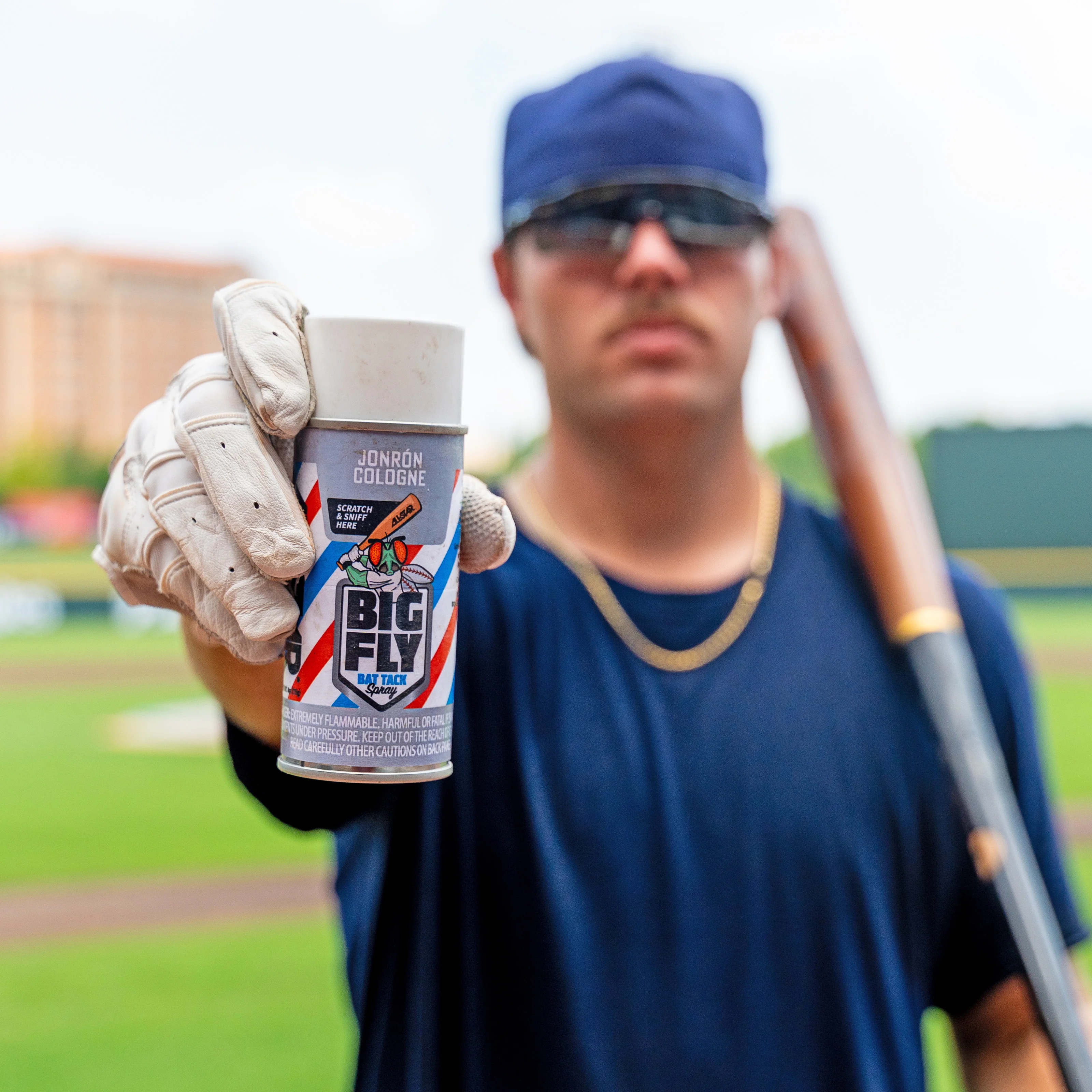 BIG FLY™ BAT TACK SPRAY - Image 35